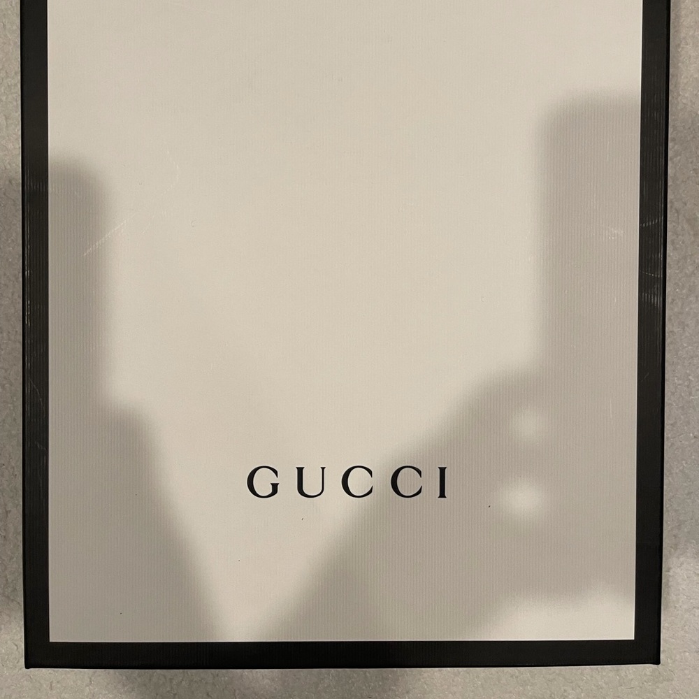 *SOLD* on ♏️erc - GUCCI Wristlet - Picture 15 of 16